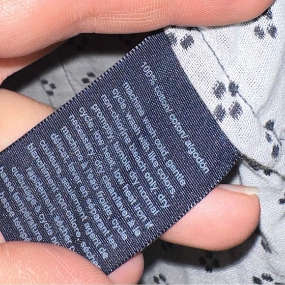 Tommy Hilfiger Button Down Shirt - Picture 5 of 5